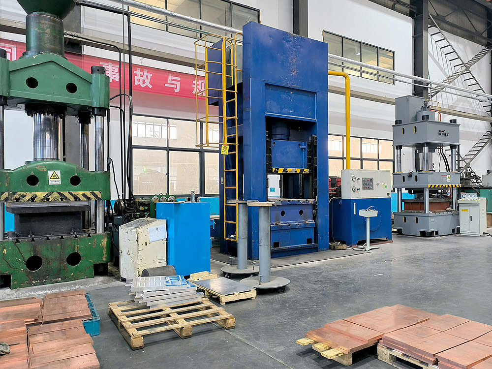 母排折弯压力机